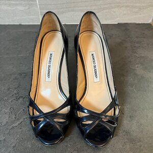 Manolo Blahnik navy blue peep toe heels size 7 1/2
